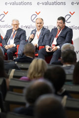 Valutazioni Immobiliari CULTURA & MERCATO DEL REAL ESTATE