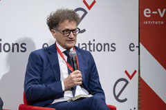 Valutazioni Immobiliari CULTURA & MERCATO DEL REAL ESTATE